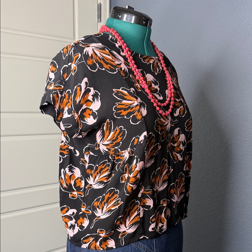 Madewell Black Floral Blouse Women’s M Drapey Viscose Top Short‎ Sleeve - Picture 8 of 12